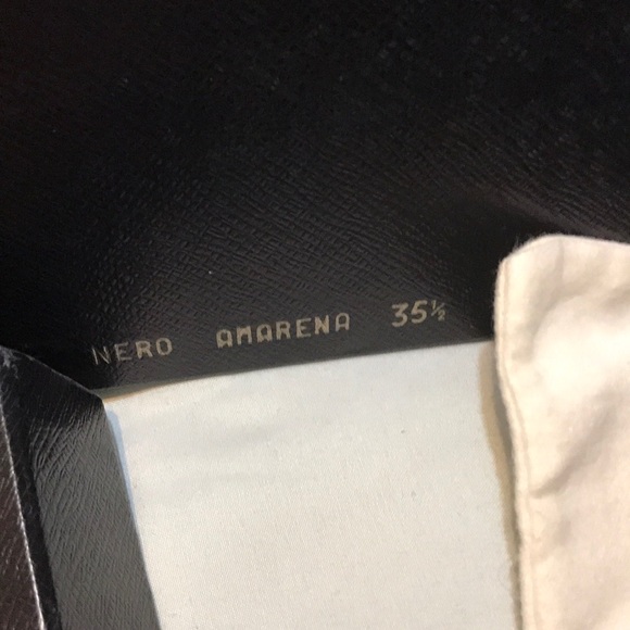 SOLD โ๏ธAuthentic PRADA Milano patent leather pump - Picture 5 of 7